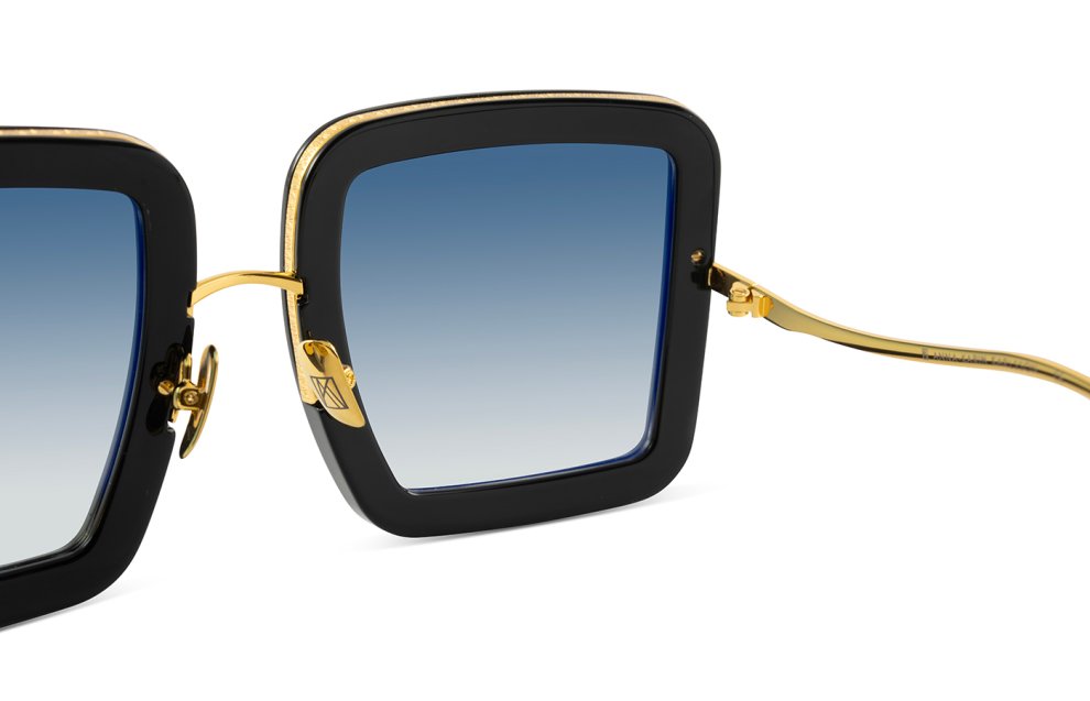 Anna Karin Karlsson - Beaming Sky - Black Crystal