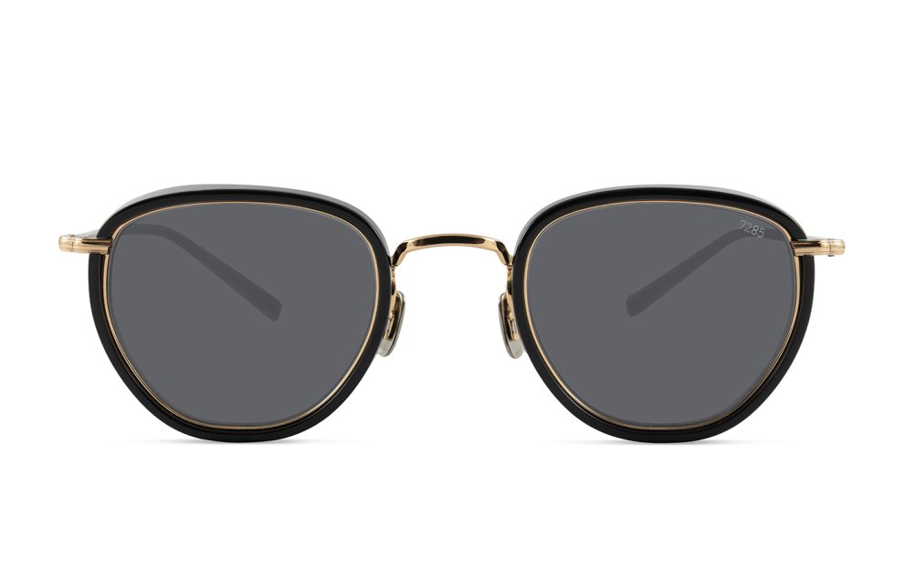 Eyevan 7285 - 787 Black / Gold Eyevan 7285 - 787 Black / Gold