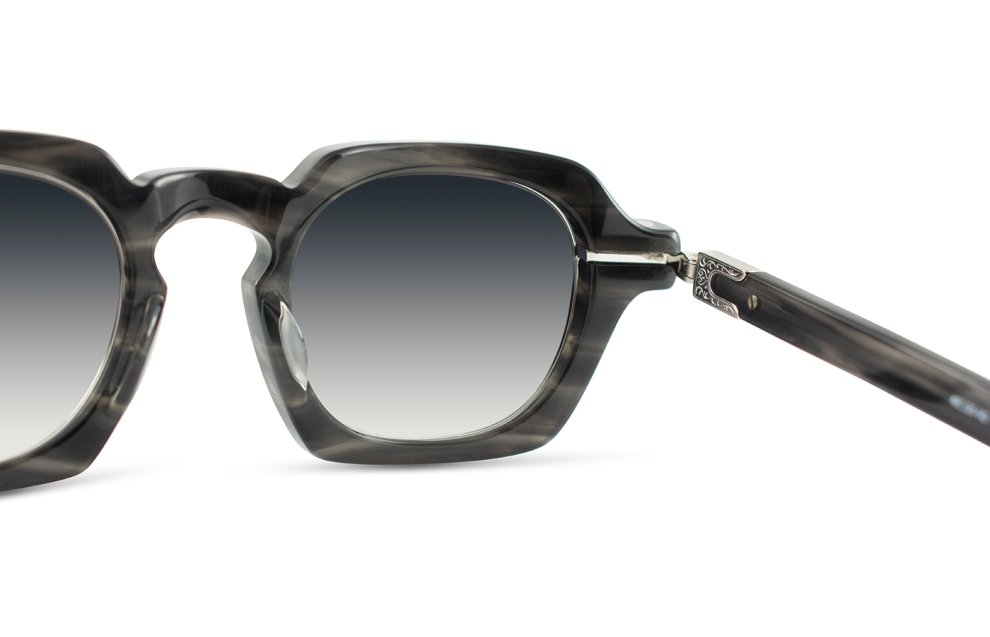 Matsuda - M2055 - black stripe / brushed silver